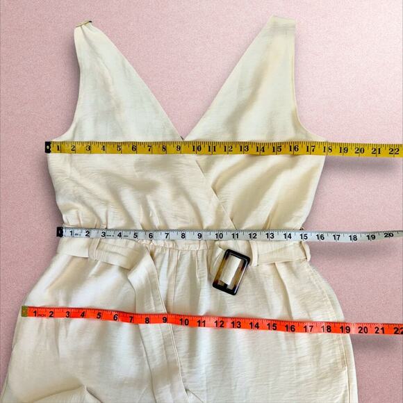 WISH Frida Sleeveless Crossover V Neck Belted Wide Leg Jumpsuit Size S Beige - Picture 12 of 16